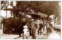 Le tramway à vapeur assura un service de 1906 à 1911 entre Chambéry et le Pont Saint-Charles.